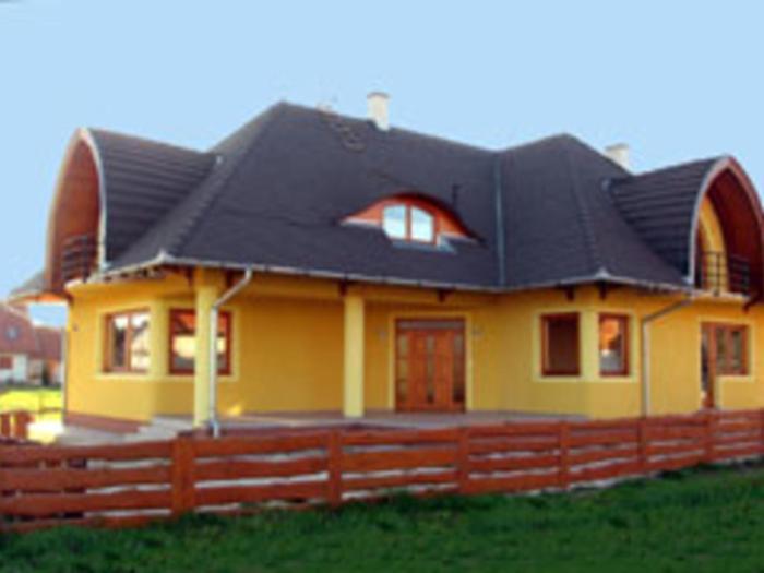 Nadas Tarsashaz Balatonlelle Zewnętrze zdjęcie