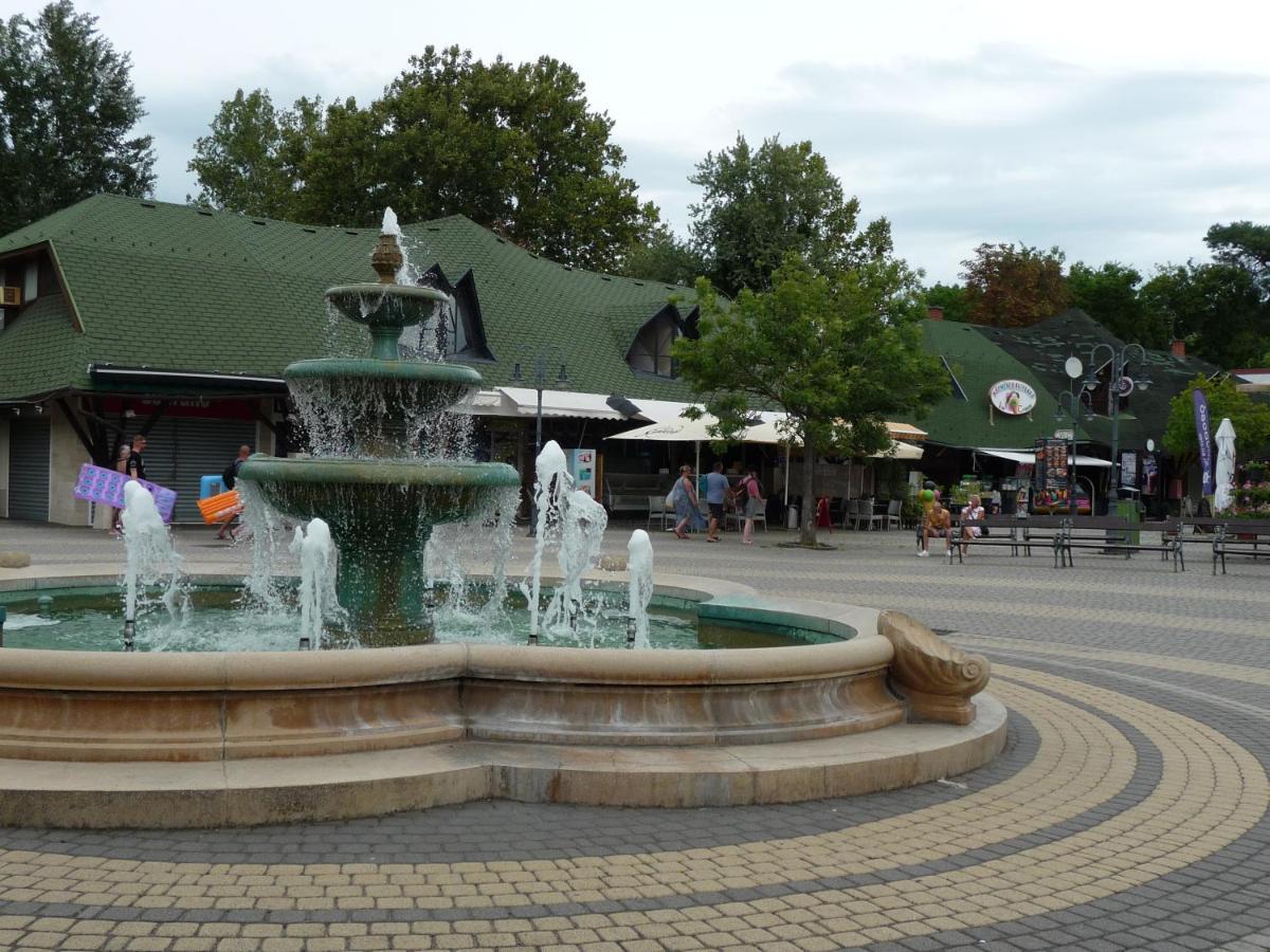 Nadas Tarsashaz Balatonlelle Zewnętrze zdjęcie
